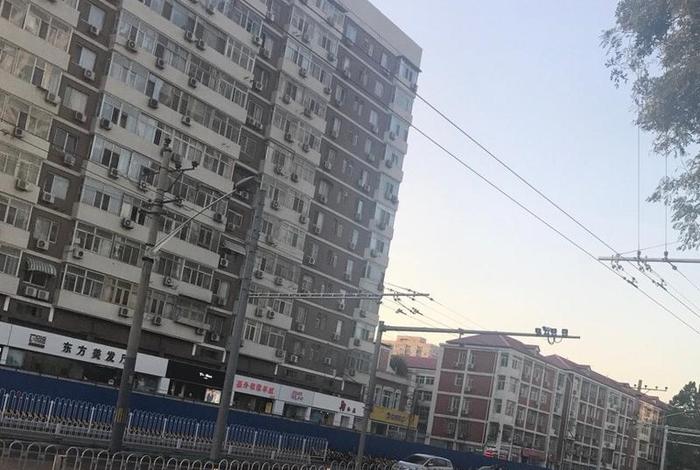 北京朝阳建筑工程公司地址电话号码，朝阳建筑工程技术学校