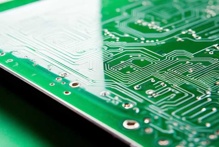 soldermask web是指什么；soldermask是什么意思