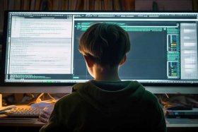 大一html网页制作作业怎么做、大一html网页制作作业怎么做的