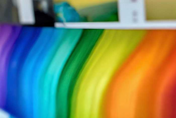 网页的色彩分布在哪里，网页的色彩分布在哪里找