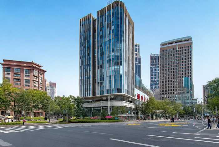 昆明云站路在哪，昆明云路中心在哪里