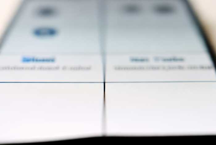 手机上如何制作表格分界线；手机表格如何分割一分为二