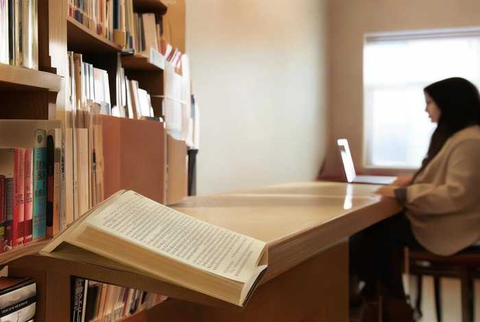 哪个平台可以看销售之书，哪个平台可以看销售之书的