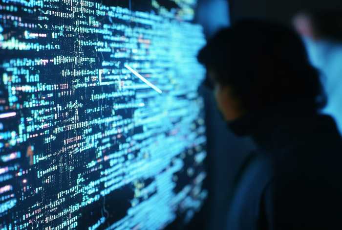 可以直接进入网站代码吗 网页的代码可以直接复制吗