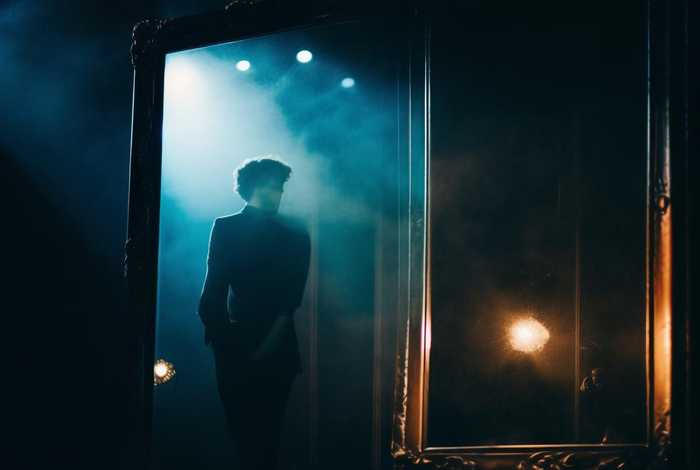 张信哲演唱会镜子、张信哲演唱会镜子反光