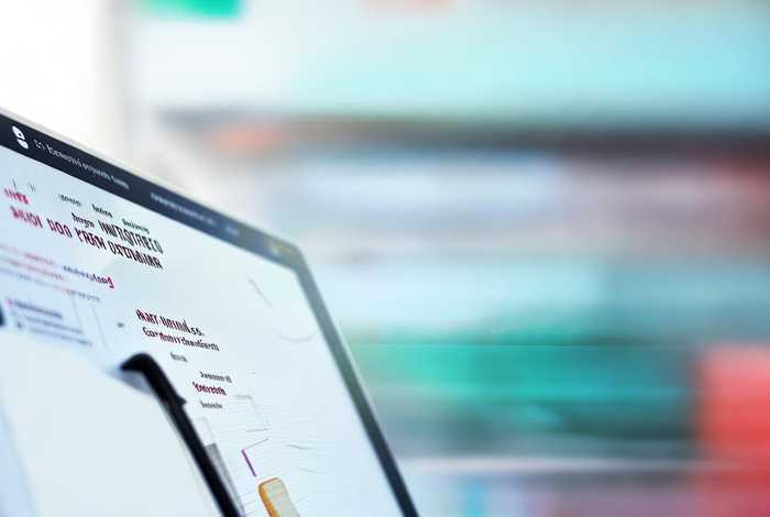 怎么制作一个网站教程，怎么制作一个网站教程视频