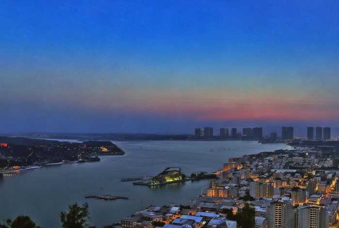 做网页的时候尺寸（制作网页的尺寸）