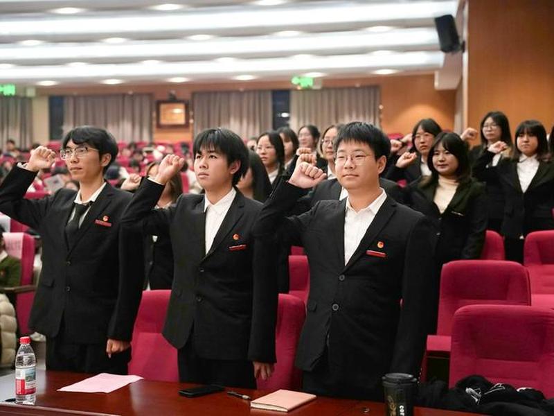 贵州外贸学校、贵州外贸学校校友 贵州外贸学校、贵州外贸学校校友