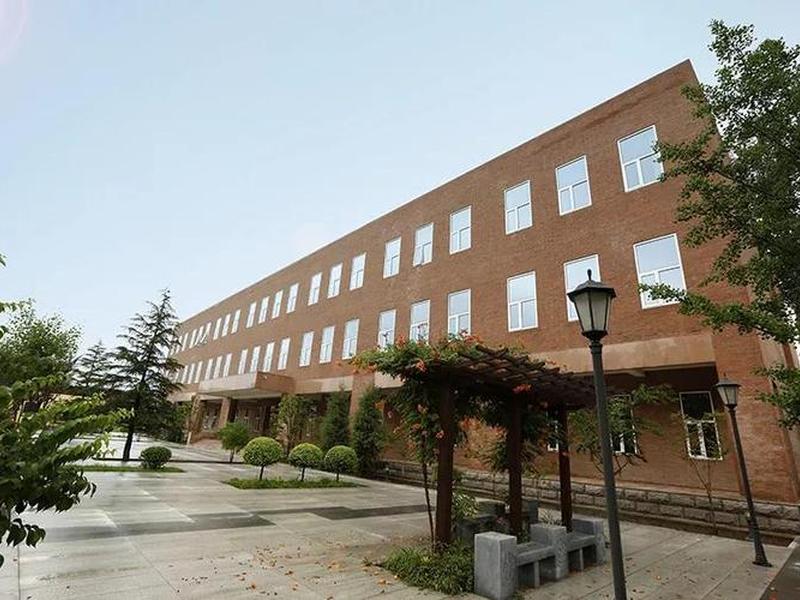 京美艺术网,新时代艺术大家 - 北京京艺美术学校怎么样