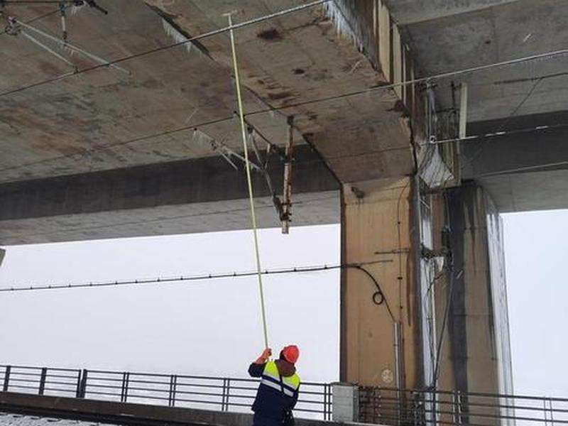 高空建筑物、高空建筑物除冰方法 高空建筑物、高空建筑物除冰方法