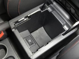 哈弗h6扶手箱拆装教程 哈弗h6扶手箱拆装教程视频
