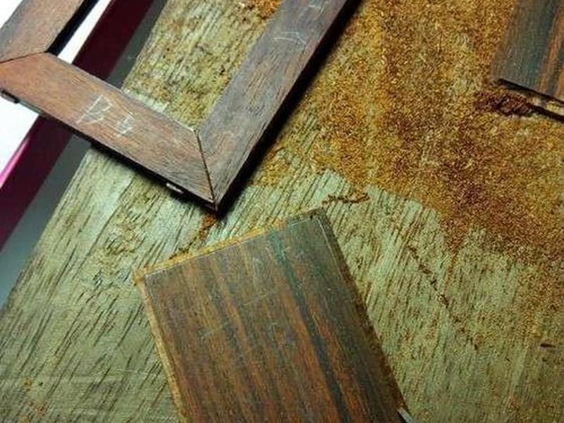 吊丝怎么安装在木头里（吊丝怎么安装在木头里视频）