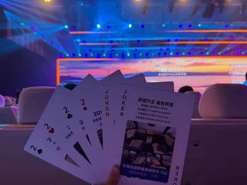 5158蓝天语音娱乐 - 蓝天语音聊天室炫彩马甲程序 5158蓝天语音娱乐 - 蓝天语音聊天室炫彩马甲程序