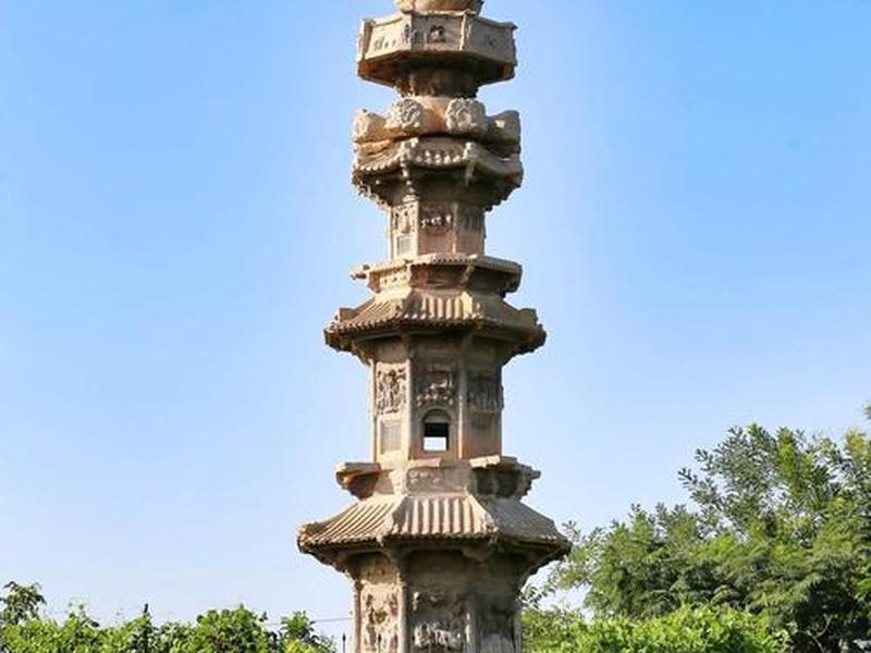 宝塔 宝塔