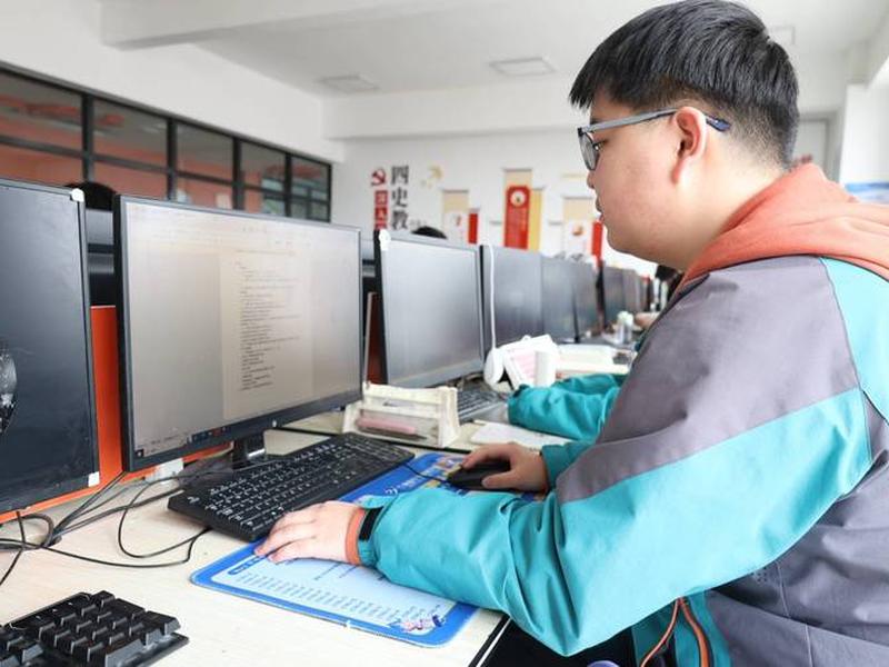 js开发网络培训;js网站开发 js开发网络培训;js网站开发