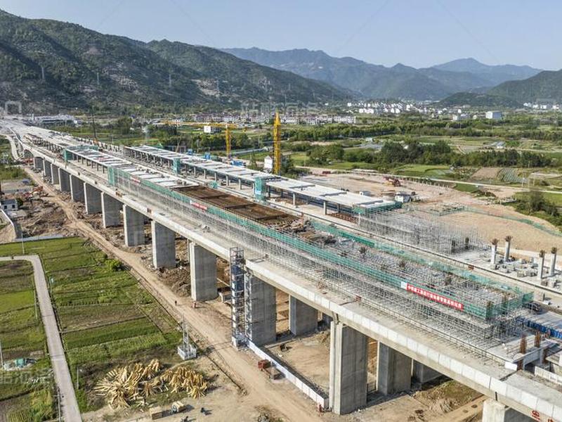 高铁建设过程视频 高铁建设过程视频播放 高铁建设过程视频 高铁建设过程视频播放