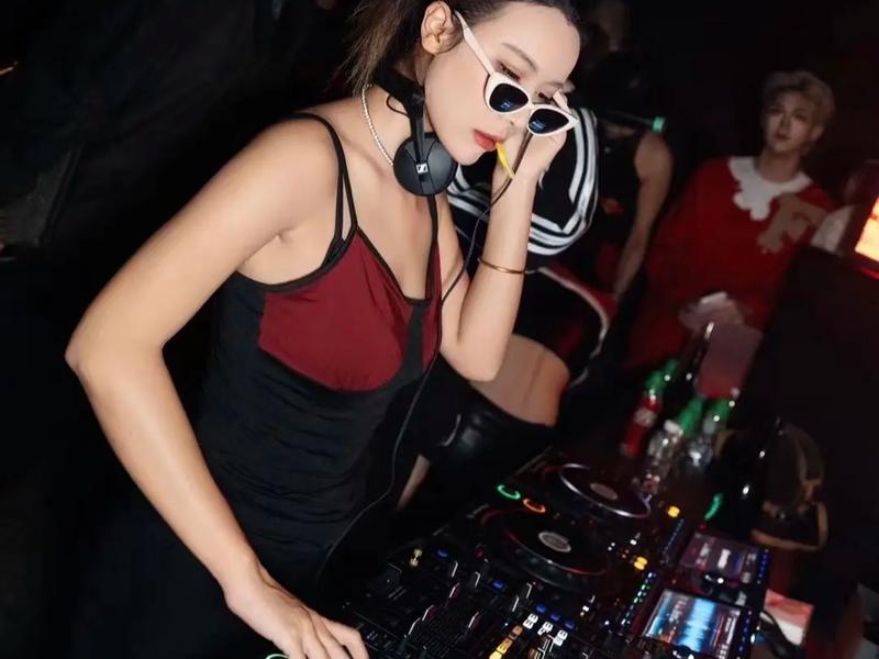 dj制作怎么入行(dj制作怎么入行快) dj制作怎么入行(dj制作怎么入行快)