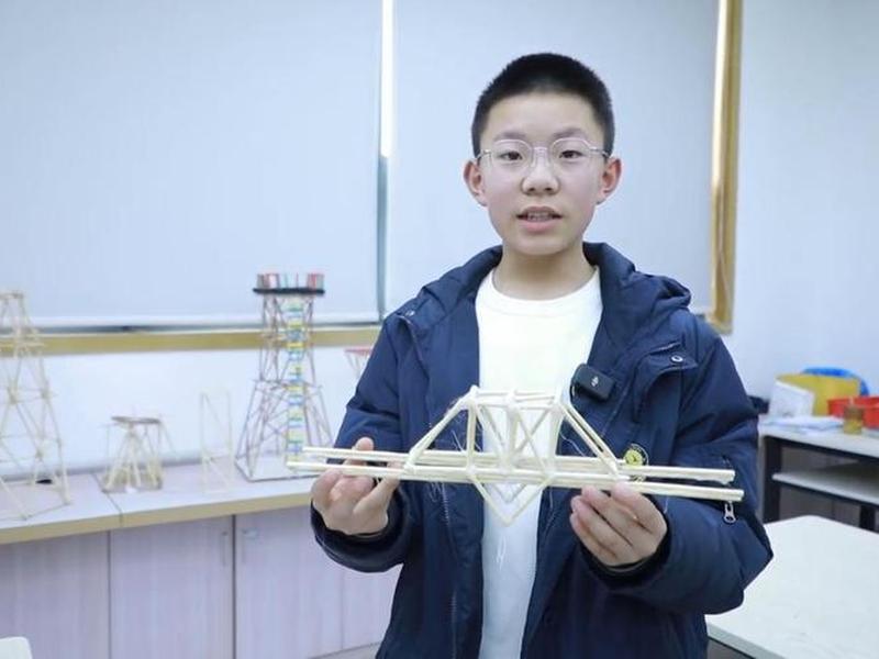 筷子搭建承重平台 筷子搭建承重平台图片 筷子搭建承重平台 筷子搭建承重平台图片