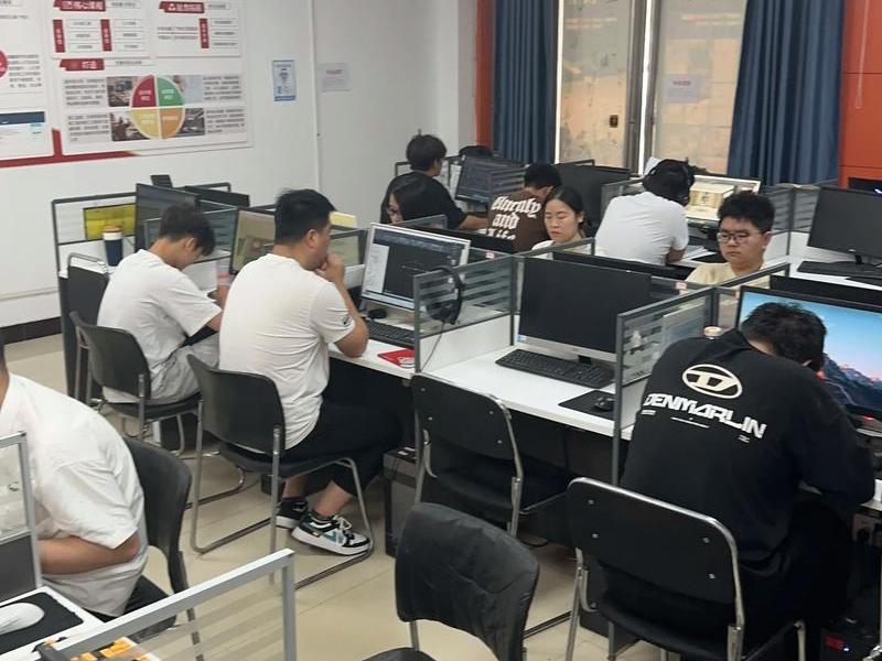 网站建设培训班，网站建设培训班有哪些