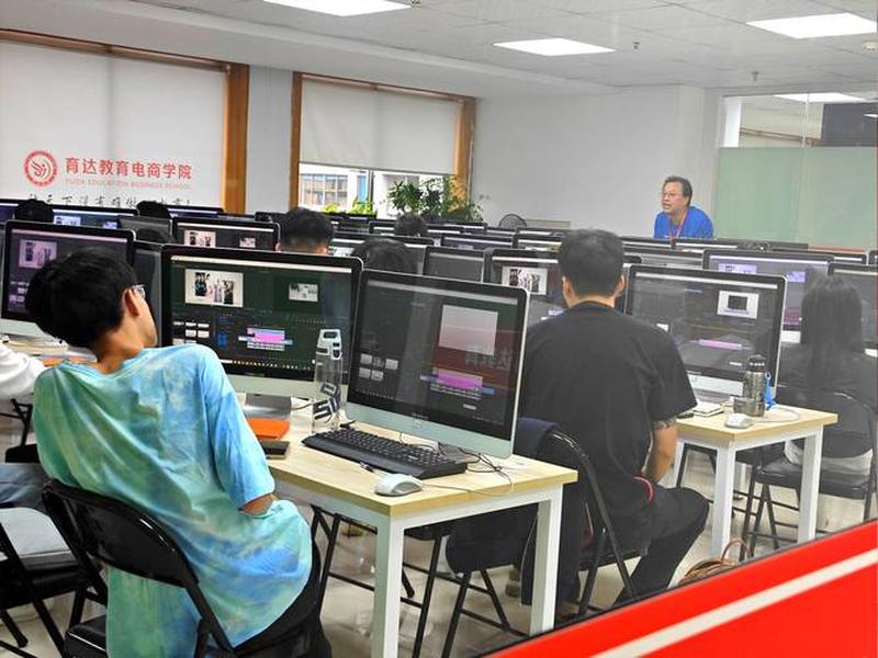 网站建设培训有哪些（网站建设培训有哪些方面）