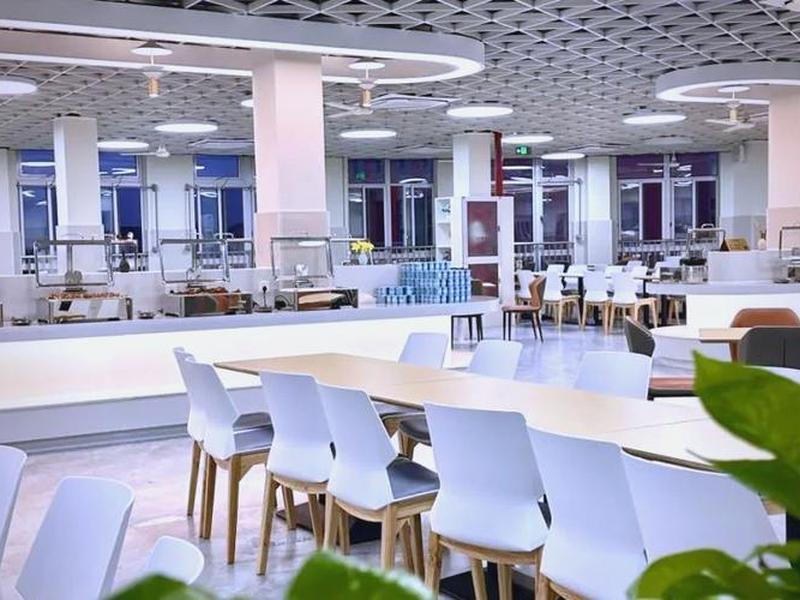 学校自助餐厅图片;学校自助餐厅图片高清 学校自助餐厅图片;学校自助餐厅图片高清