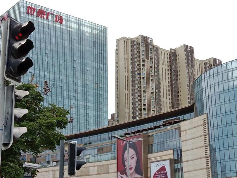 乐山商业中心(乐山的商业购物中心) 乐山商业中心(乐山的商业购物中心)