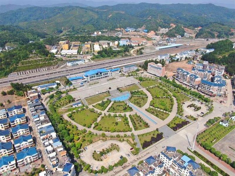 山南站建设现场、山南站建设现场图片 山南站建设现场、山南站建设现场图片