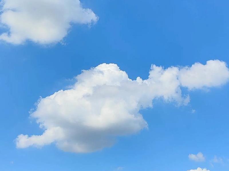 蓝天语音聊天室图;蓝天语音聊天室图片 蓝天语音聊天室图;蓝天语音聊天室图片