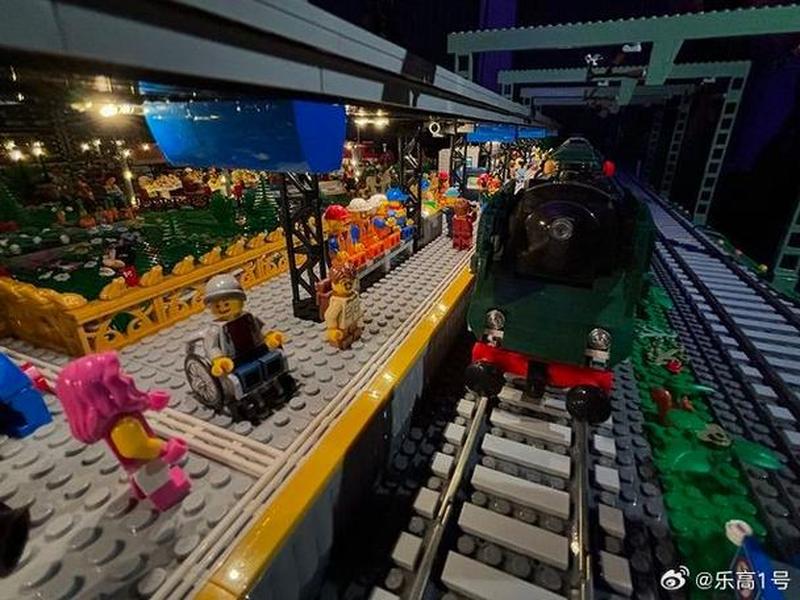 乐高车站搭建图片 乐高车站搭建图片高清 乐高车站搭建图片 乐高车站搭建图片高清