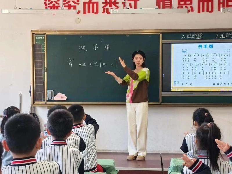 卓老师的音乐教学课程,卓老师的音乐教学课程怎么样 卓老师的音乐教学课程,卓老师的音乐教学课程怎么样