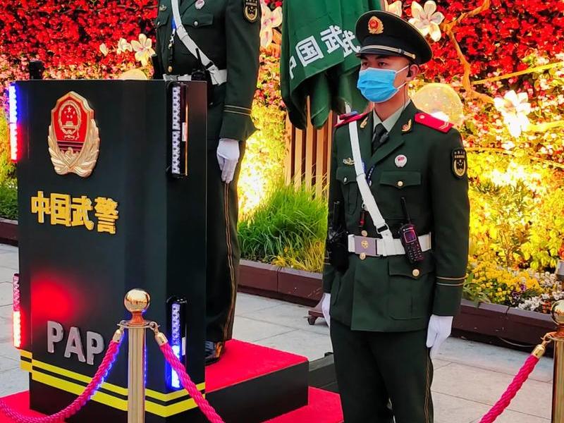 快手站岗图片(快手站岗图片素材) 快手站岗图片(快手站岗图片素材)