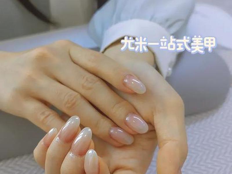 美甲建构疼吗，美甲建构疼吗？