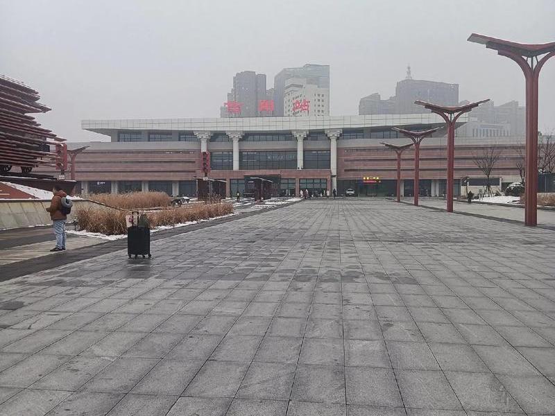 信阳站建好了吗，信阳火车站建好了吗