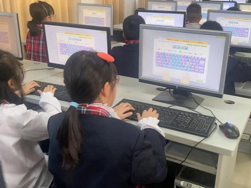 小学信息技术授课视频 - 小学信息技术讲课视频 小学信息技术授课视频 - 小学信息技术讲课视频