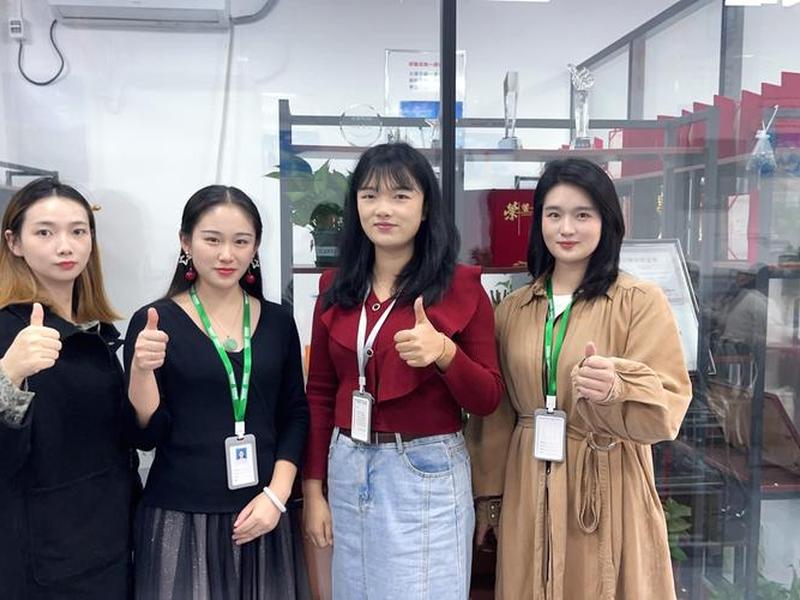 易企赢(深圳)企业管理服务有限公司 - 易企赢(深圳)控股集团有限公司