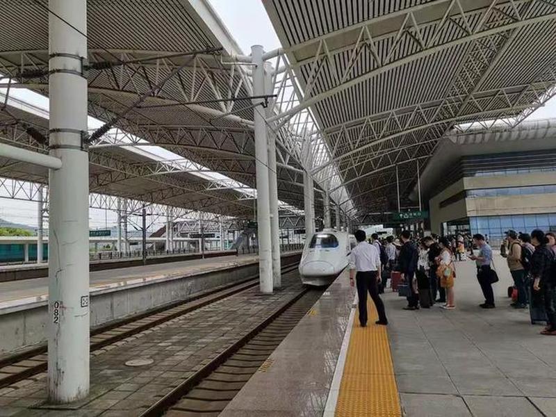 铜陵站站台图片(铜陵站站台图片高清) 铜陵站站台图片(铜陵站站台图片高清)