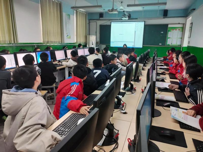 小学信息技术公开课视频完整版 - 小学信息技术教学视频完整版
