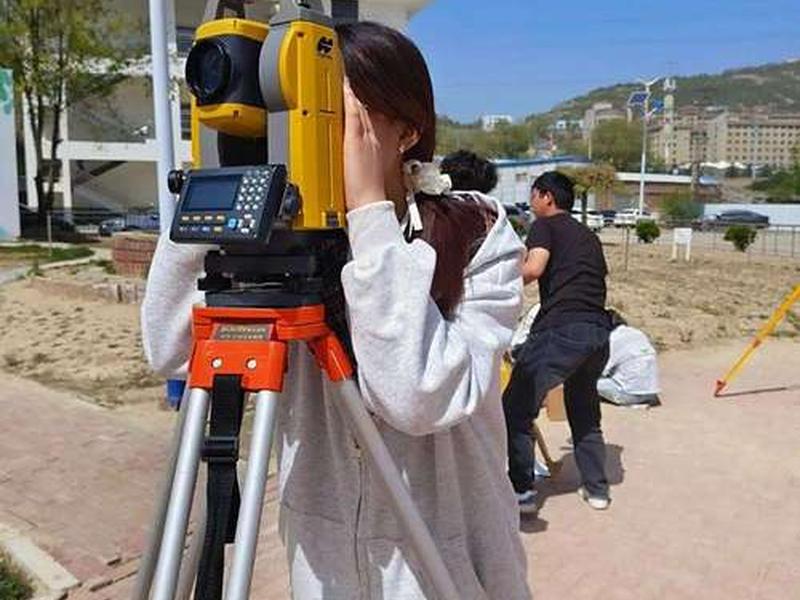 全站仪自由建站使用教程；全站仪自由建站是什么意思