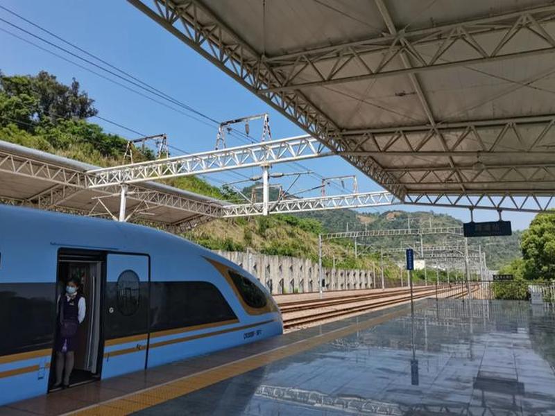 宁德市霞浦县有高铁吗；宁德市霞浦县有高铁吗多少钱