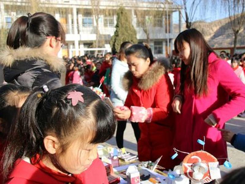 石湾在哪里?,石湾在哪里搞独生子女证啊 石湾在哪里?,石湾在哪里搞独生子女证啊