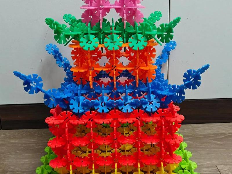 雪花片搭建作品教程;雪花片搭建作品教程图片 雪花片搭建作品教程;雪花片搭建作品教程图片